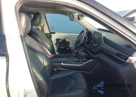 2021 Toyota Highlander Xle из США, поврежденный, VIN 5TDHZRAH2MS528711